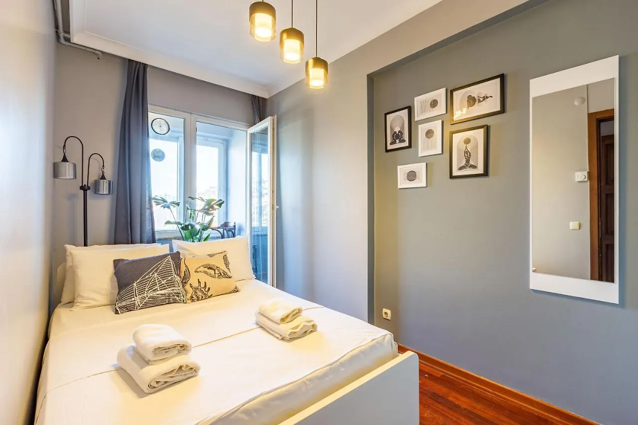 イスタンブールOutstanding Flat With Calming View Near Trendy Attractions In Nisantasiアパートメント