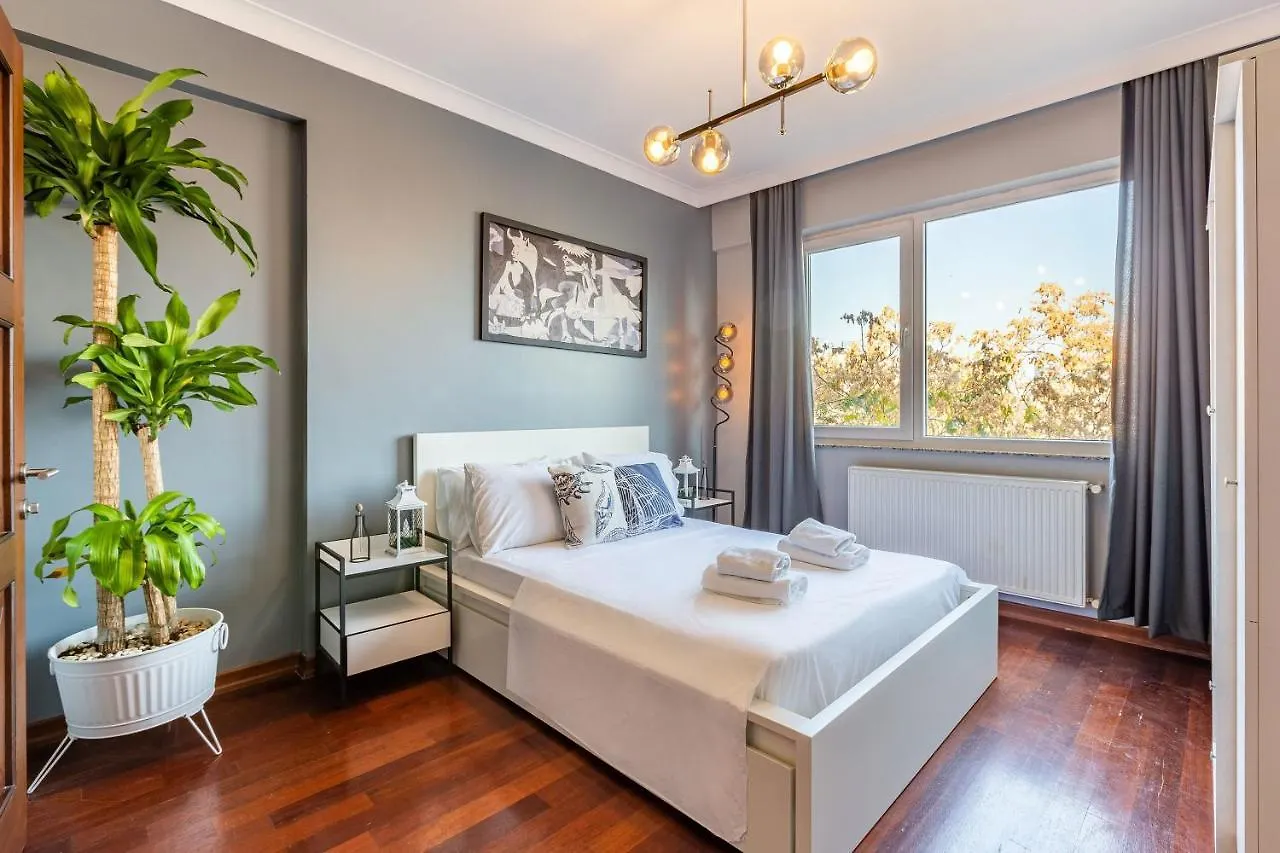 이스탄불 Outstanding Flat With Calming View Near Trendy Attractions In Nisantasi 아파트