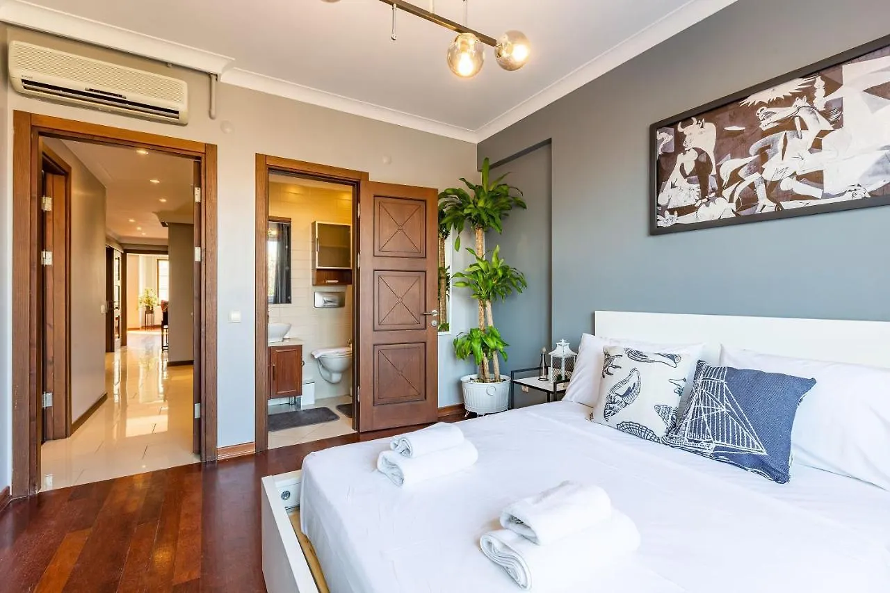 이스탄불 Outstanding Flat With Calming View Near Trendy Attractions In Nisantasi 아파트 0*,  터키